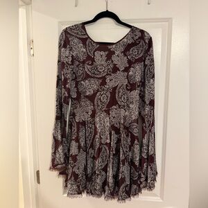 Ecote Burgundy and White Paisley Long Sleeve Dress